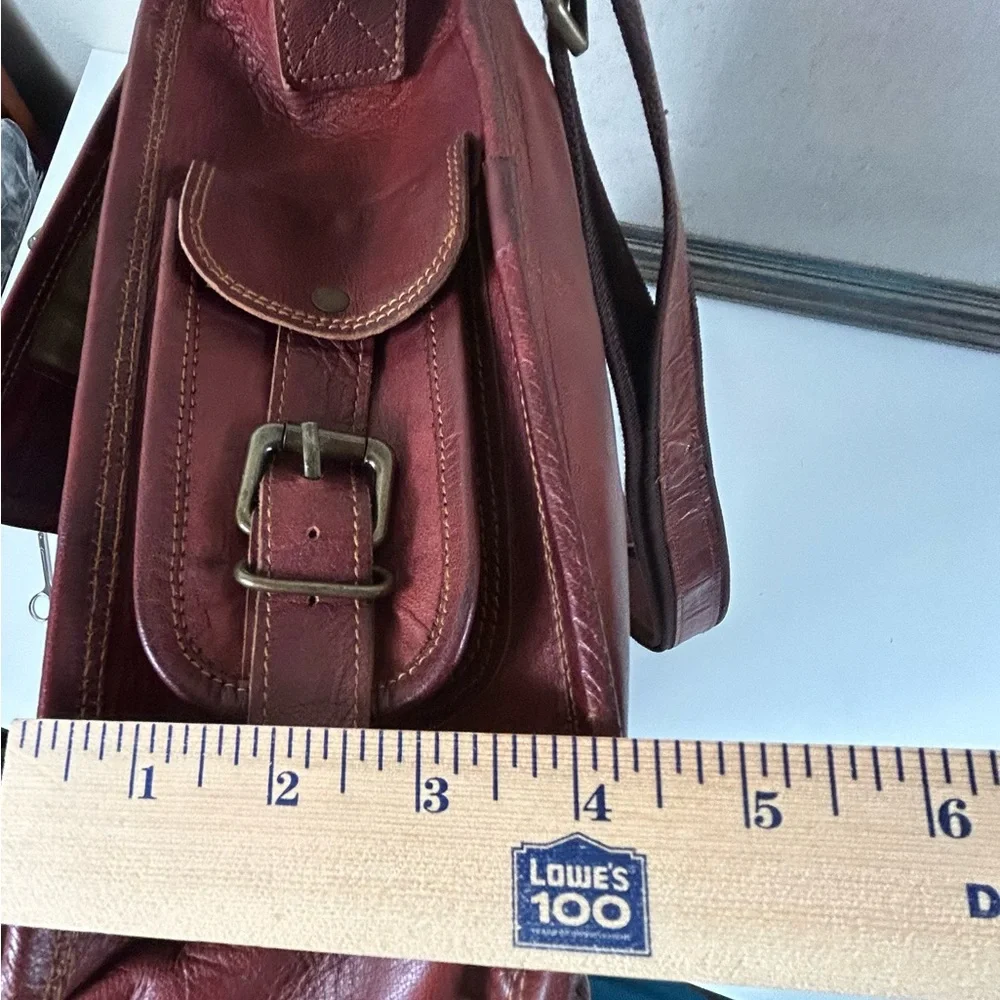 Genuine Brown Leather Messenger Shoulder Laptop Briefcase/Bag
